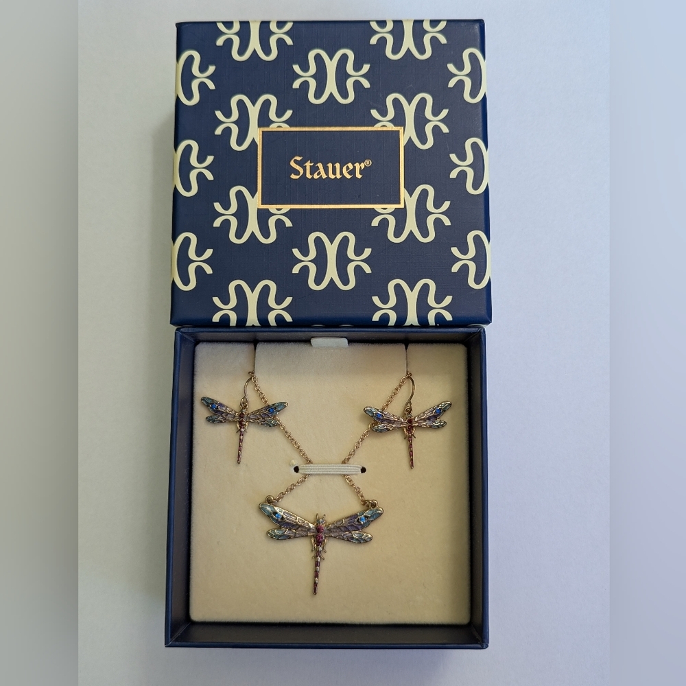 Dragonfly Necklace & Earrings - Picture 2 of 4